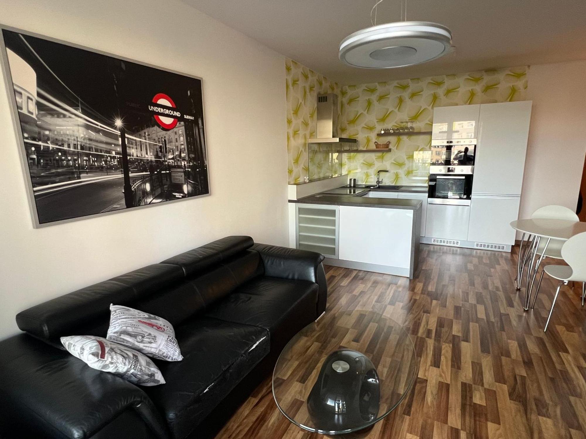 Apartment Jegeho Bratislava - Tipos Arena 外观 照片