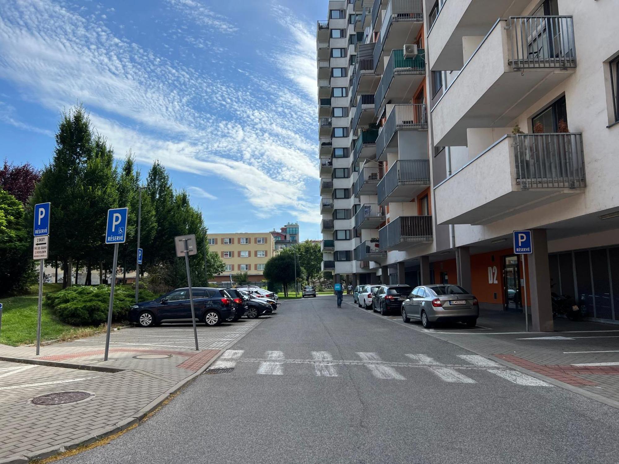 Apartment Jegeho Bratislava - Tipos Arena 外观 照片